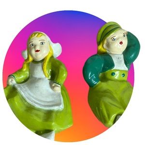 Vintage Swedish couple chalk ware